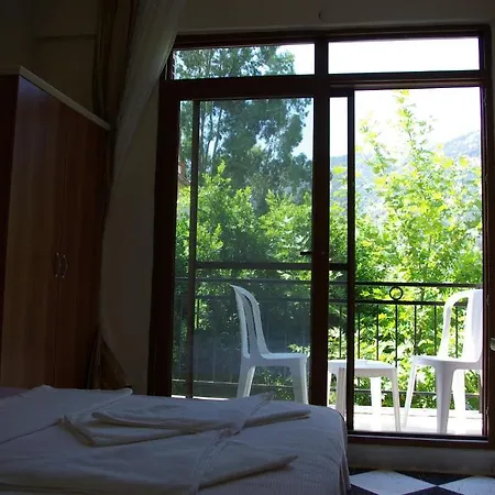 Turkuaz Hotel Marmaris * トゥルンチュ